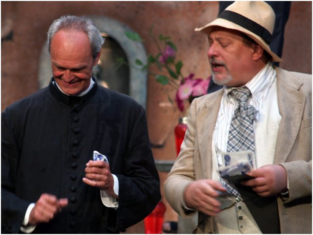 doncamillo-078.jpg