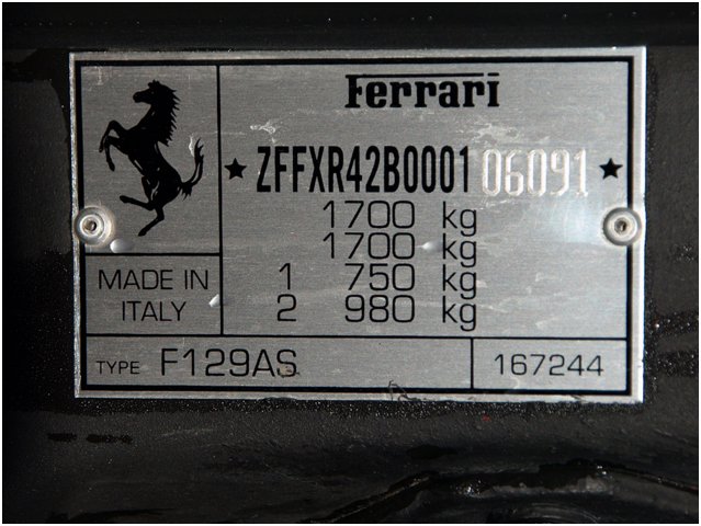 ferrari-024.jpg